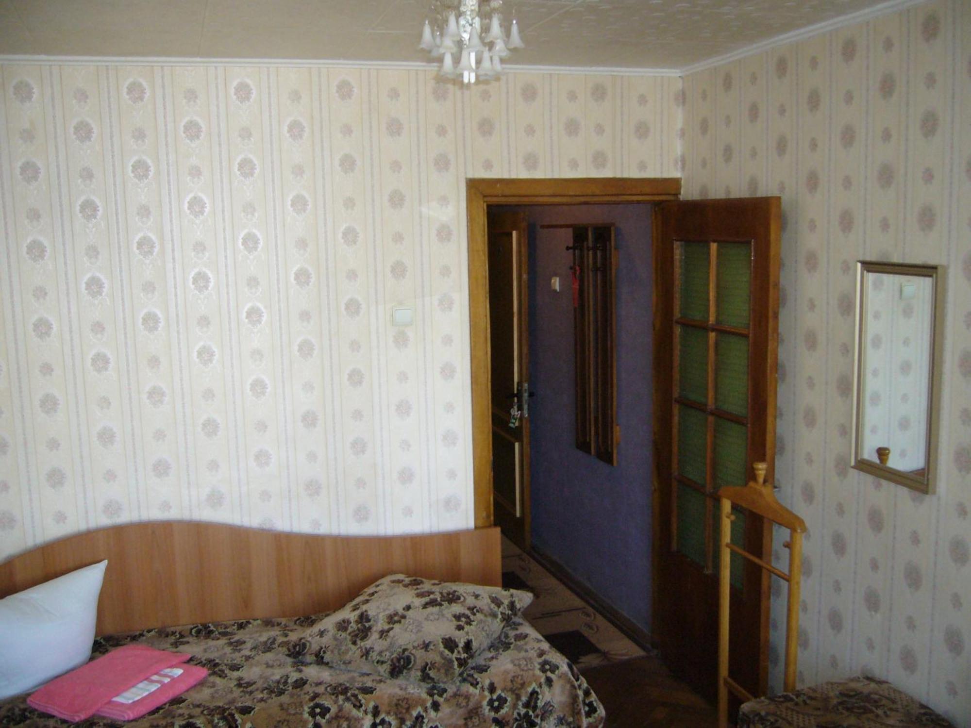 Hotel Profspilkovyi Lutsk Exterior photo